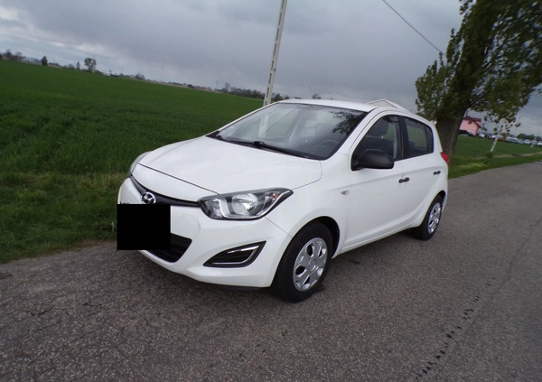 Hyundai i20 cena 25500 przebieg: 212000, rok produkcji 2013 z Wieliczka małe 191